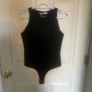 Reoria Women’s Sleeveless racerback halter neck bodysuit in black size med NWT